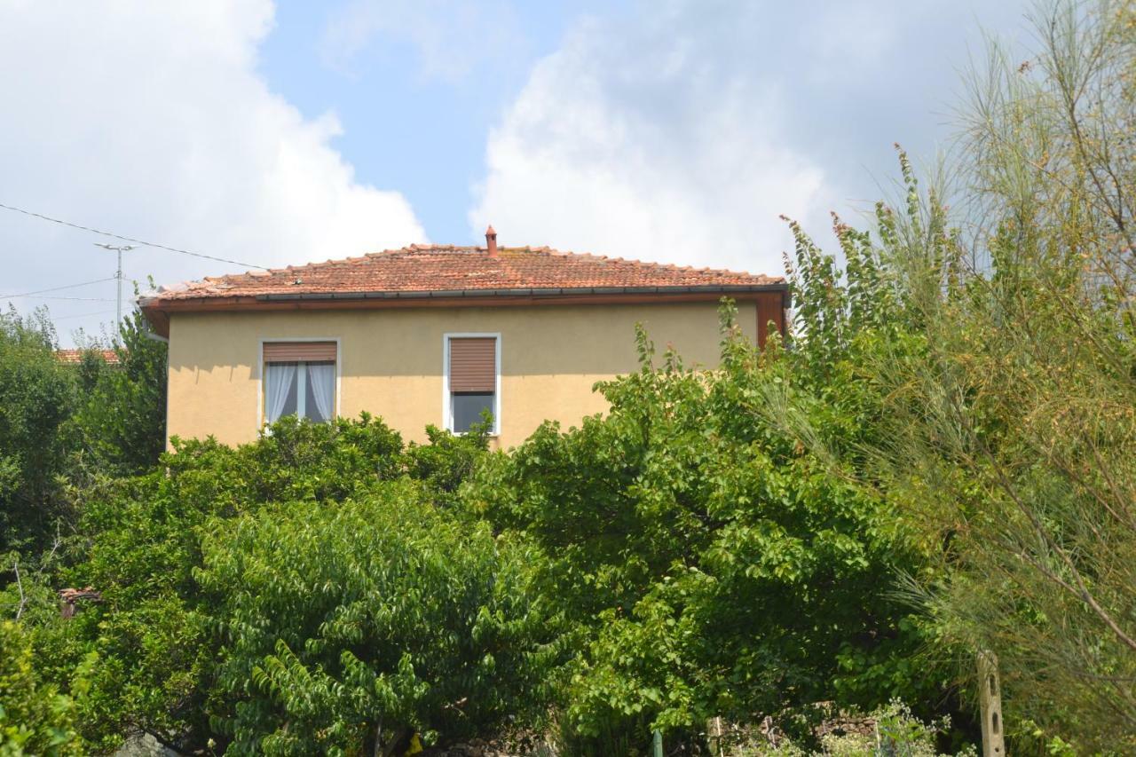 Apartament La Casa Del Prussiano Diano Castello Zewnętrze zdjęcie